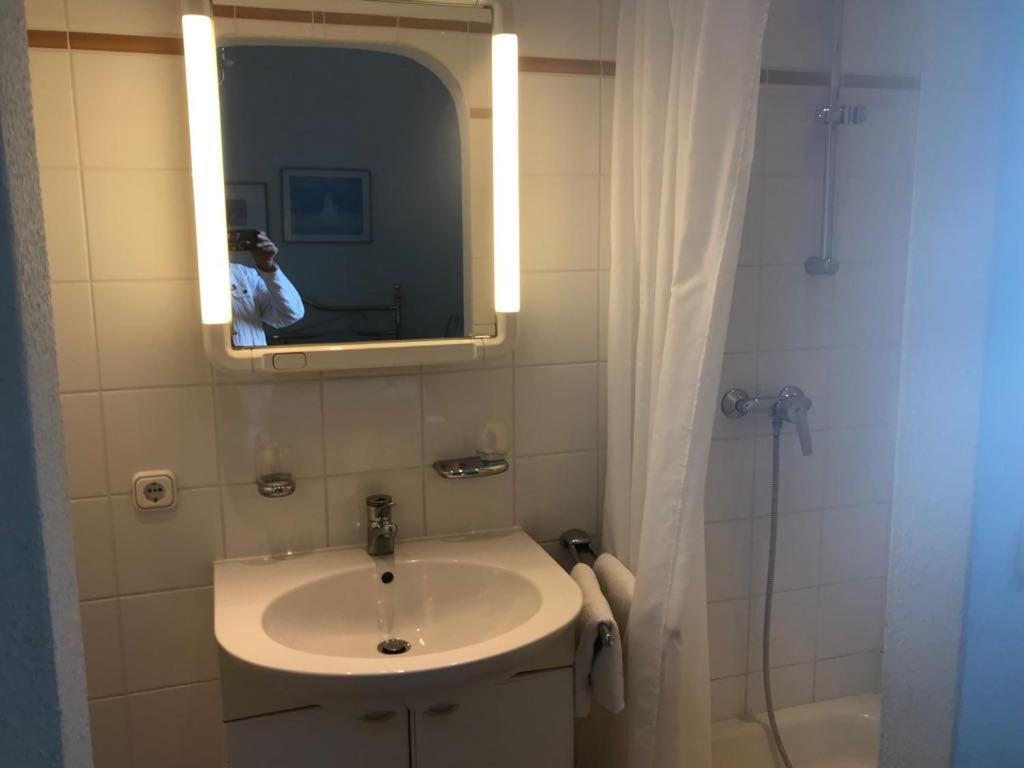 Kleines Strandhotel نيندورف الغرفة الصورة
